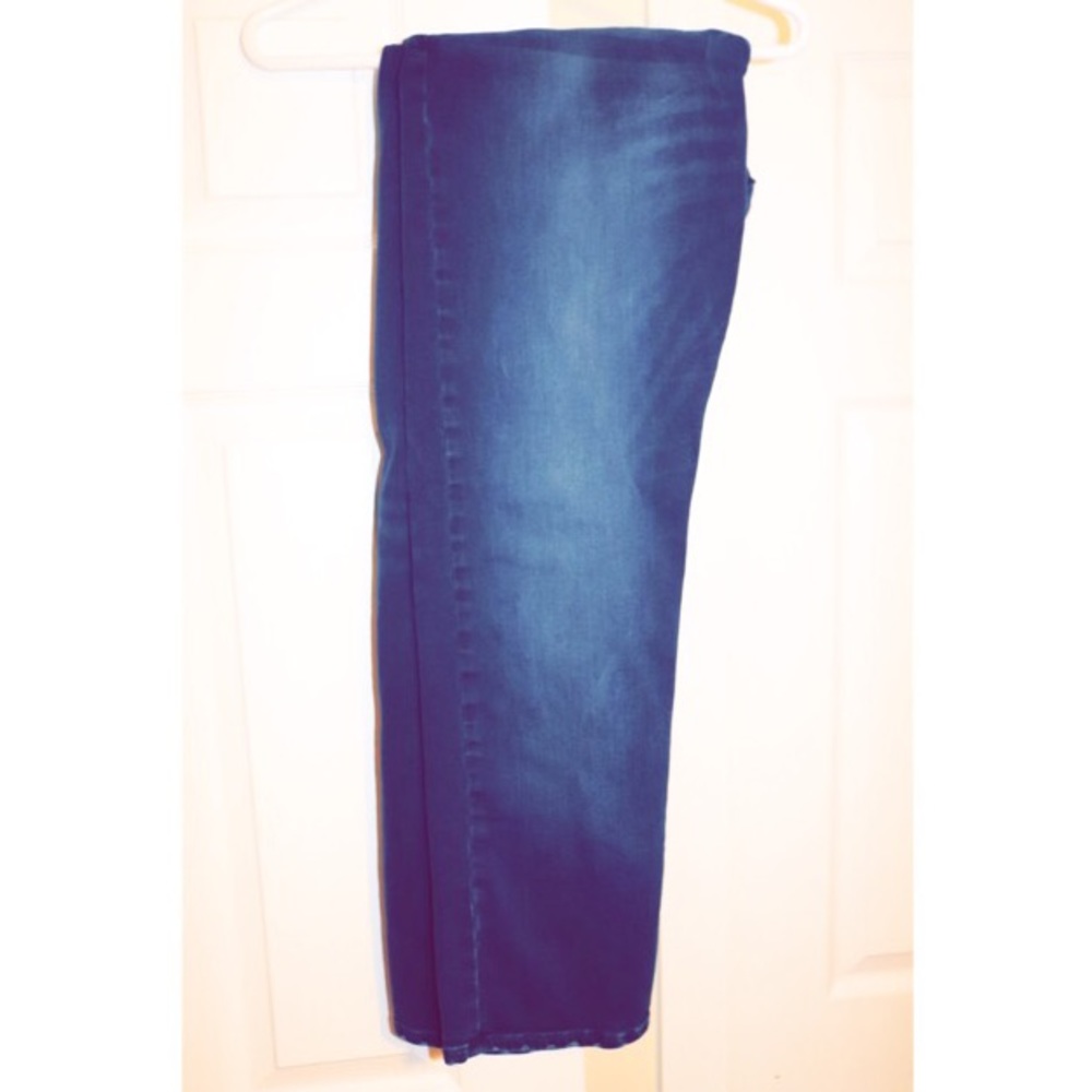 Calvin Klein Athletic Taper Jeans